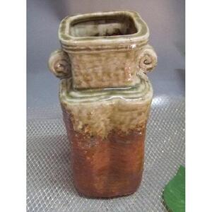 【信楽焼】四角耳付花入れ　花入　花器　花瓶　nha-033