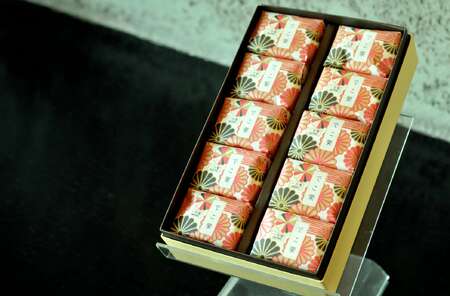 銘菓でこ栗 10個入り ( 和菓子 栗 スイーツ 和スイーツ お菓子 菓子 老舗 お取り寄せ ギフト 京田辺 京都 )