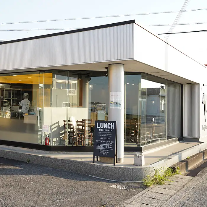 淡路島チーズ工房のベイクドチーズケーキ