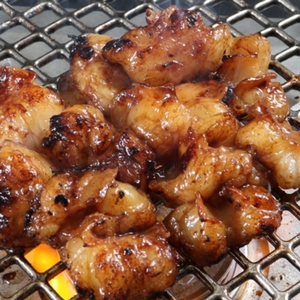松阪牛 焼肉いとうセット2人前400g【 A5等級 松阪牛カルビ200g・松阪牛ホルモン200g 】