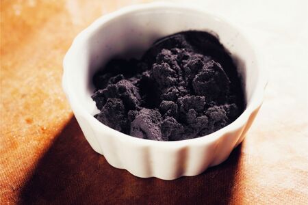 自家製酵母で作る麻炭入りのパン おすすめセット パンと暮らし ぷくぷく亭 酵母 麻炭 パン 10-031