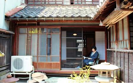 町家体験ゲストハウス ほんまちの家 宿泊券 1泊2日 一棟貸切 旅行  FAD-1361