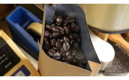 特選珈琲セット（豆）ｽﾄﾛﾝｸﾞﾌﾞﾚﾝﾄﾞ200g・ﾛｲﾔﾙﾌﾞﾚﾝﾄﾞ200g×２