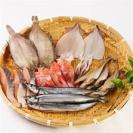 宮古干物詰め合わせAセット 6種入り_魚介・海産物 鮭・サーモン 鮮魚 さけ サケ さーもん  魚介・海産物 さんま 鮮魚 サンマ 秋刀魚  魚介・海産物 ほっけ 鮮魚 ホッケ  魚介・海産物  鮮魚   魚介・海産物 イカ  いか 烏賊_【配送不可地域：離島】【1555381】