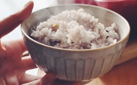 【美濃焼/みずなみ焼】 しのぎ 茶碗M 4個セット 瑞浪市 / 山喜製陶 食器 ご飯茶碗 ミニ丼 [AZCP025]