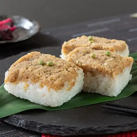 ハモ押し寿司キット【鱧100%のそぼろ使用】_惣菜・加工品   _【配送不可地域：離島・北海道・沖縄県】【1550478】