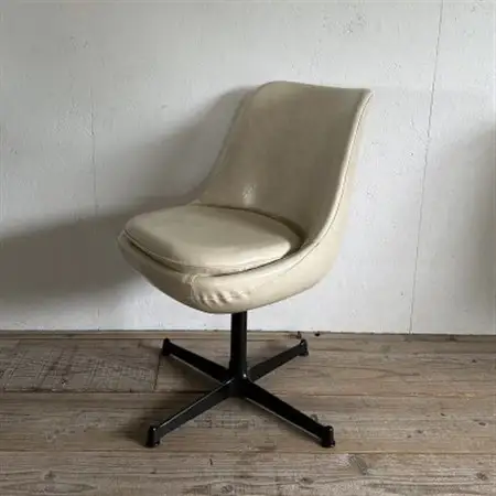 Comet Chair(コメットチェア)ビンテージ アイボリー【SWOF】_雑貨・日用品 椅子・チェア・ソファ 家具・インテリア _【1550691】