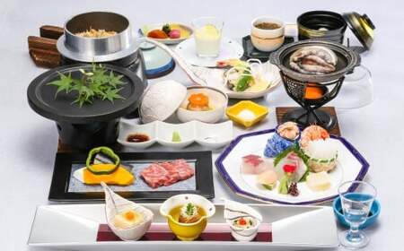 【温泉総選挙2025 絶景部門 全国1位】島のワインを島のホテルで。清風館の「凪ぎ会席」宿泊券(2名様) 和風ツインベッドルーム / 夕食時に島のワインを味わえるプラン