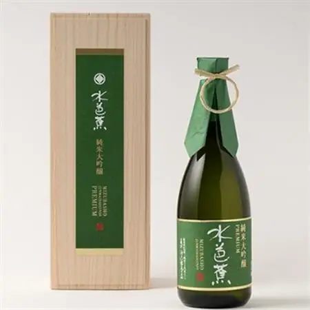 水芭蕉 純米大吟醸プレミアム720ML (木箱入り)_酒・アルコール 純米大吟醸 日本酒 sake サケ_【1573047】