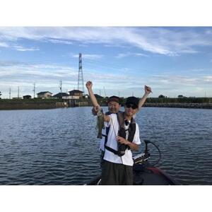 霞ヶ浦ダンディー村川勇介と行く霞ヶ浦ボートフィシング体験チケット（２名様分）半日コース