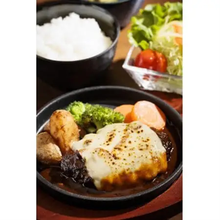 【十勝産A5黒毛和牛肉使用】北海道産原料100%で作った和牛100%ふんわり焼ハンバーグ120g×5_肉 ハンバーグ 牛肉   肉 黒毛和牛 牛肉 _【配送不可地域：離島】【1548005】