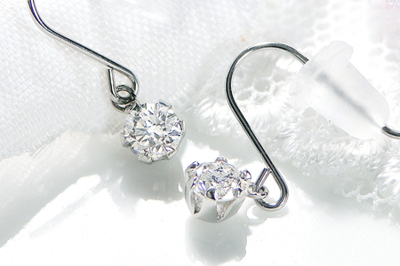 Pt900【0.3ct】一粒 ダイヤモンド アメリカン フックピアス CSP00033 SWAV030｜山梨県 昭和町 ジュエリー アクセサリー ギフト プレゼント 贈り物 記念日 誕生日 カジュアル フォーマル オケージョン
