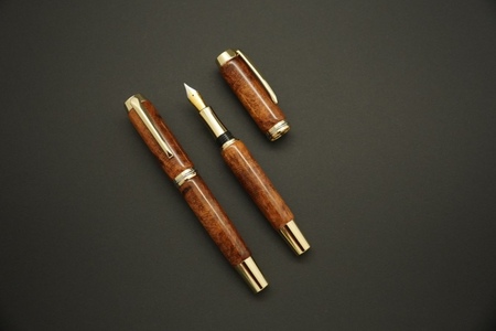 天然屋久杉極上“泡瘤”万年筆【ゴールド×シルバー】〈屋久杉　文房具　万年筆 〉