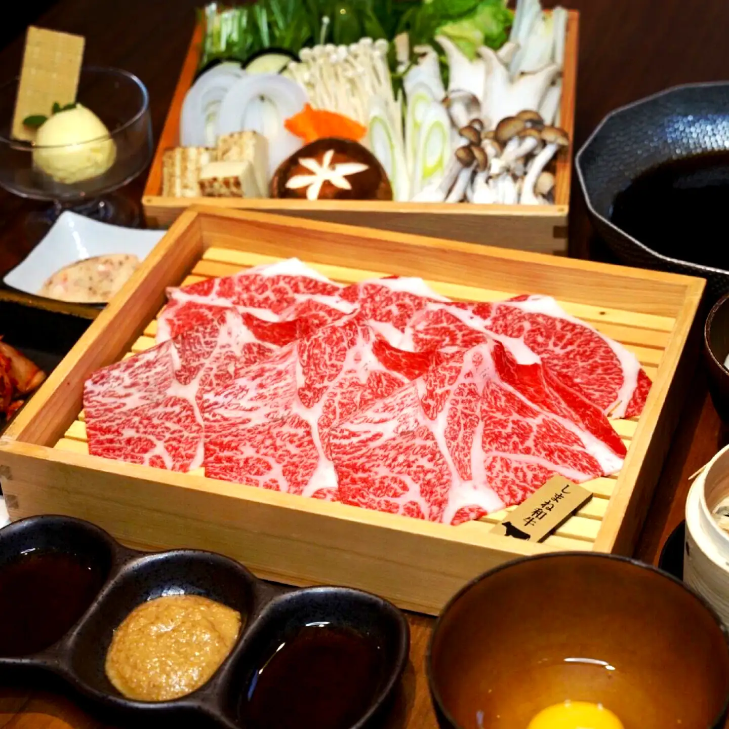 肉 肉質日本一！特選しまね和牛しゃぶしゃぶセット(500g×1パック) 島根県松江市/株式会社かがり陽[ALGP001] 肉 肉