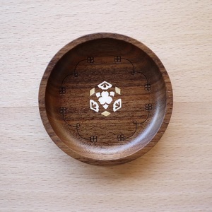 さぷりとれい 貝象嵌 岩手県 北上市 夢工房 B0437 小物入れ 豆皿 小皿 木工品 ハンドメイド 贈り物 ギフト プレゼント お祝い 記念品 雑貨 インテリア 岩手県 北上市 夢工房 かわいい 工芸品 置物 サプリトレイ