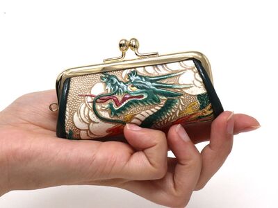 【文庫屋大関】印鑑ケース 龍＜緑＞【皮革工芸品】牛革 小物入れ 小銭入れ お祝い ギフト プレゼント 東京