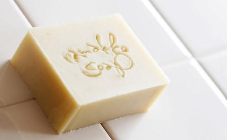 京都産なまこのせっけん namakko soap せっけん 石けん 手作り 石鹸 固形石けん なまこ ナマコ コラーゲン セラミド サポニン 高保湿 無添加 洗顔 洗髪 コールドプロセス製法 なまこ石鹸 手作りせっけん専門店  049-02