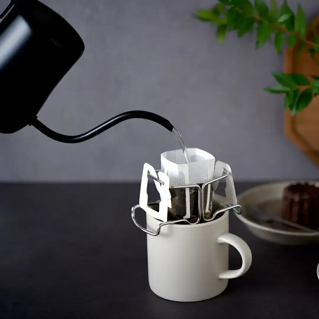 サエ ドリップポット マットブラック 430ml＆ワイヤードリップホルダー 珈琲 コーヒー アーネスト 燕三条製 キッチン用品 調理器具【012S091】