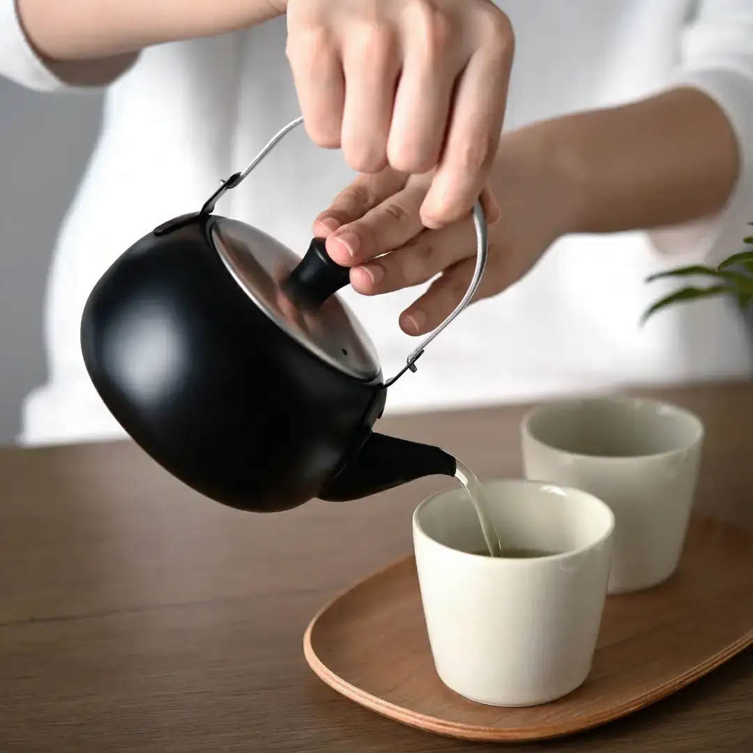 急須(吊り手) 500ml ブライト & ブラック 茶づつ大 お茶 ステンレス製 アーネスト 燕三条製 キッチン用品 調理器具【019S091】