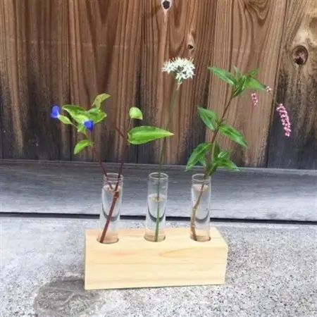 森の美しさを守る 与謝野ヒノキの1輪挿し　京都丹後の檜を使用したシンプルデザインのインテリア_雑貨・日用品  家具・インテリア _【1572960】