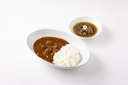 神崎町産しょうゆ糀を使用・発酵香る「しょうゆ糀DEスパイスカレー（3個）＋しょうゆ糀DEぼっかけ（2個）」（神崎町発酵スイーツ・フードコレクション 「カレー」＋神戸名物「ぼっかけ」）【カレー ぼっかけ レトルト おかず 簡単 発酵 神戸名物 麹 糀】[010-a079]