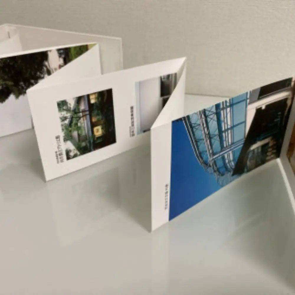 世田谷美術館および世田谷文学館の企画展・収蔵品展の鑑賞招待券（6回分）【非売品】チケット 体験 招待券 記念 思い出 ギフト プレゼント 贈り物 本 芸術 文学_0058-004-se4