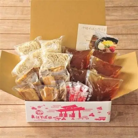 沖縄そば 6人前 3種のお肉付き(本ソーキ/軟骨ソーキ/三枚肉)【配送不可地域：離島】【1592479】