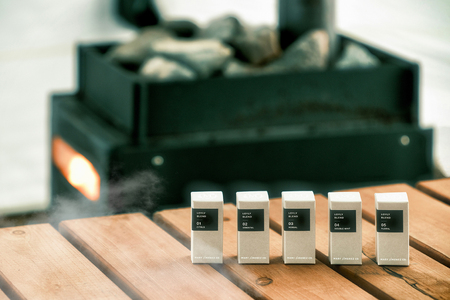 エッセンシャル オイル フローラル ブレンドオイル 10ml １個 [Mary Jimenez 石川県 志賀町 CK3047]