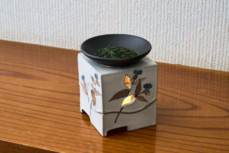 和紙染草花文茶香炉 (H025124)