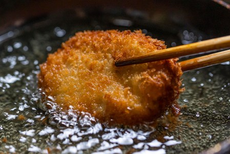 北海道産 黒毛和牛 みついし牛 と ホエー豚 の ハンバーグ ＆ コロッケ 計10個 (各5個) 