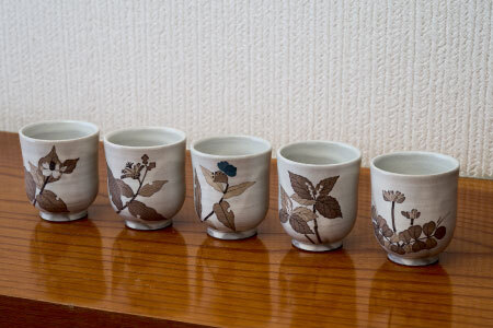 和紙染草花文湯呑(小) (H025147)