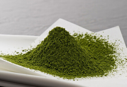 ノンカフェイン 更木 桑茶 お試しセット（茶葉・パウダー） お茶 健康茶 きたかみ さらき 国産 カフェインフリー カフェインゼロ 桑の葉 まろやかな甘み 豊富な栄養 抗酸化作用 岩手県 北上市 更木ふるさと興社 B0226