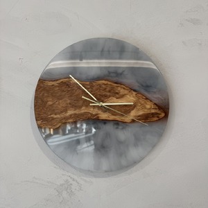 ウッドレジン 時計25cm 円形　[インテリア 木材 レジン 樹脂 時計 オリジナル 手作り ハンドメイド おしゃれ プレゼント 加東市 兵庫県]
