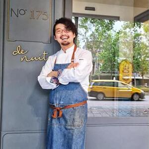＜無添加・プレミアム食べるラー油＞ LA-YU×12瓶　贈答・ギフト　淡路島の極味玉ねぎ100%使用