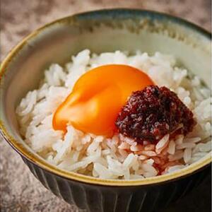 ＜無添加・プレミアム食べるラー油＞ LA-YU×1瓶　贈答・ギフト　淡路島の極味玉ねぎ100%使用