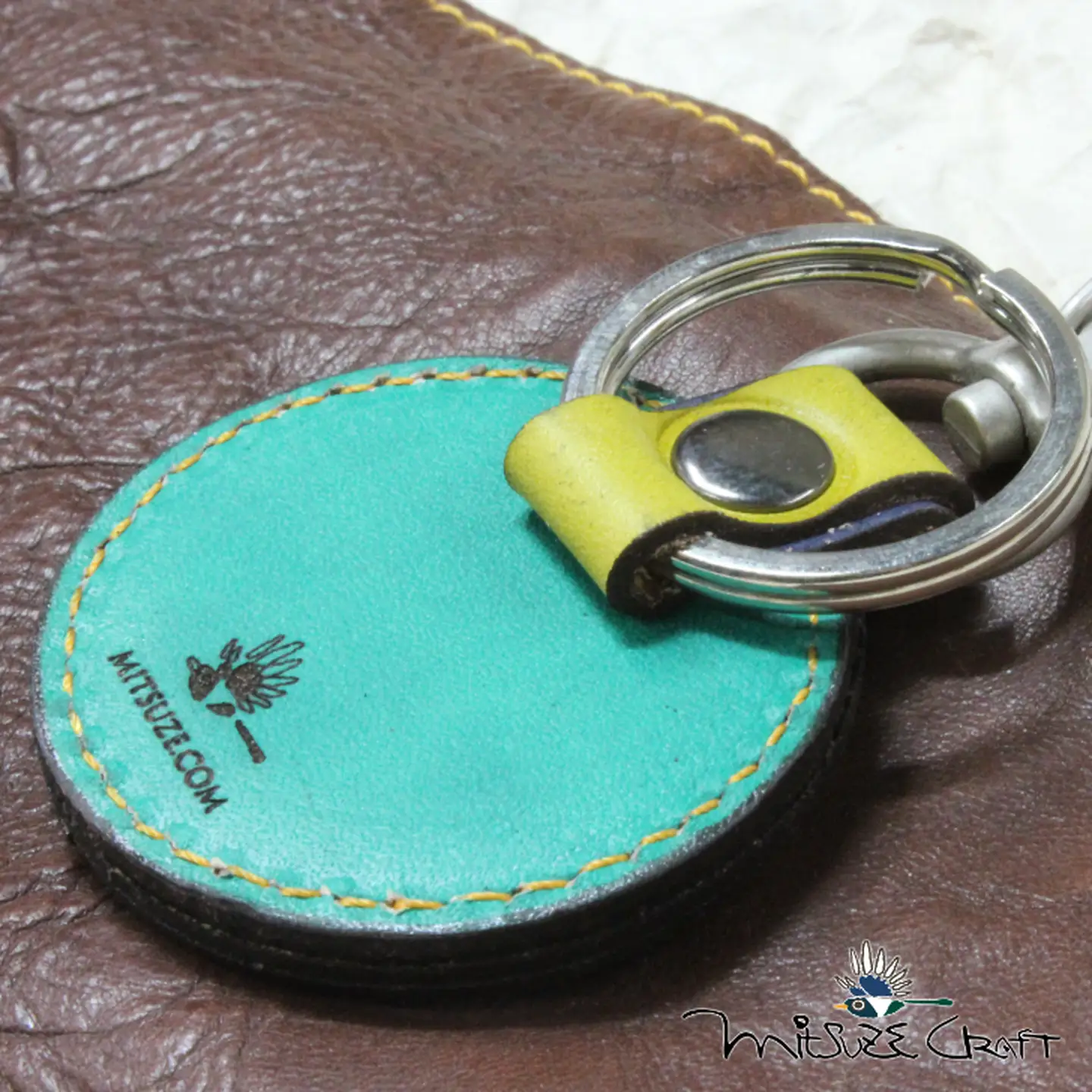 革製レーザーカットのキーホルダー「 アートキー・アリーナ」 佐賀インターナショナルバルーンフェスタ キーホルダー 革製品 雑貨：B110-047