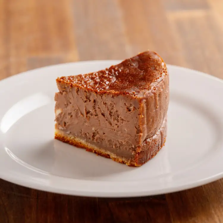 口いっぱい濃厚にとろける バスク風チョコレートチーズケーキ 12cm SRMJ037