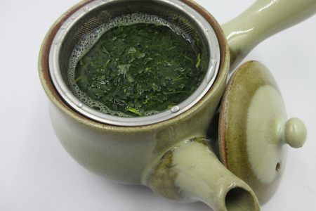 緑茶 茶器 セット 急須 1.5号 約280ml 湯呑 約200ml ペア 緑茶 80g 3袋 計240g [文珠会 障害者支援施設 常明園 長崎県 東彼杵町 hs42bag350004]