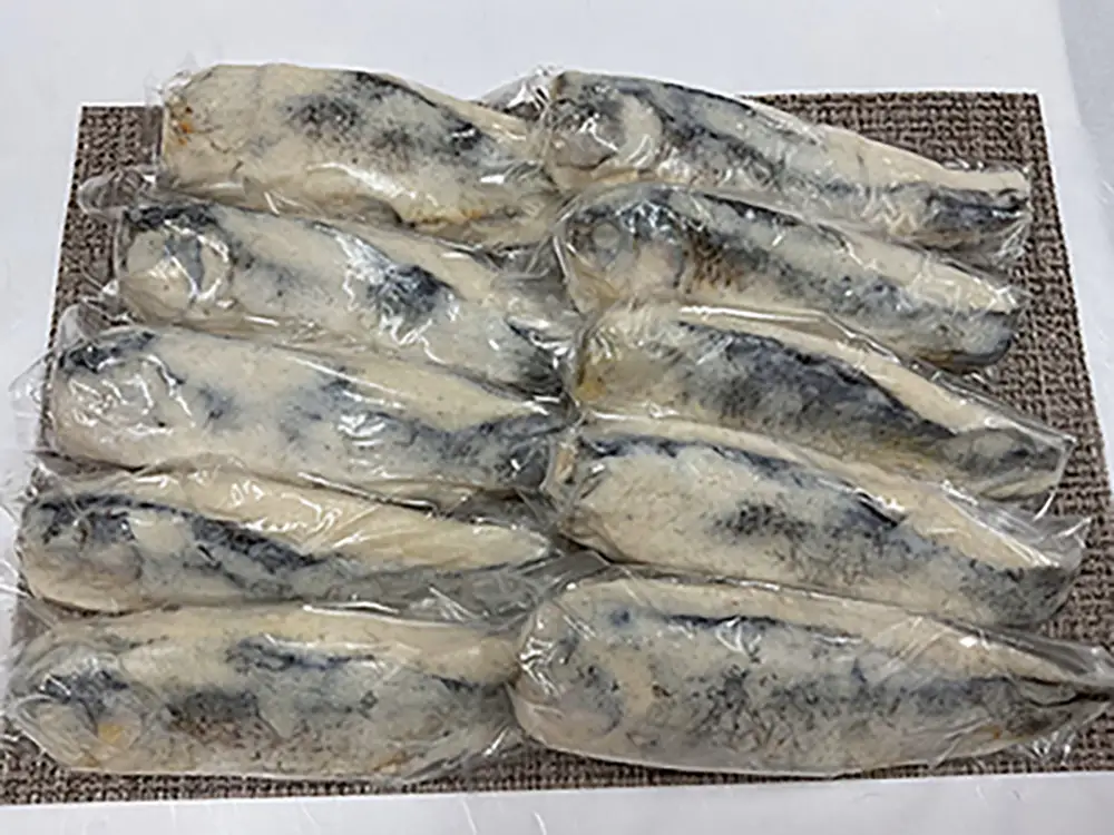 近江本にごろ　ふなずし　おす3kｇ（10尾前後）丸ごと【AD37W】 鮒ずし