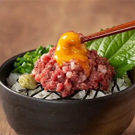 「熊本特産」馬刺しユッケ2種とネギトロの食べ比べセット(美里町)_肉 馬肉  うま 桜肉_【配送不可地域：離島】【1606127】