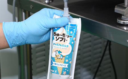 【十勝産生乳100％】 飲むソフトクリーム 100ml×6個 ちゅ～ちゅ～ソフト（プレミアムミルク）【 バター 仕込み ジェラート アイス ミルク アイスクリーム ソフトクリーム デザート スイーツ おやつ ミルク 詰め合わせ 北海道 十勝 幕別 】