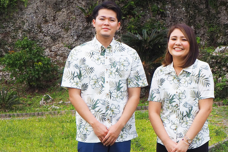 シャツ 沖縄 かりゆしウェア 伊江村オリジナル レディース ユリ柄 M [ミュージアム 沖縄県 伊江村 ie47bde230001]