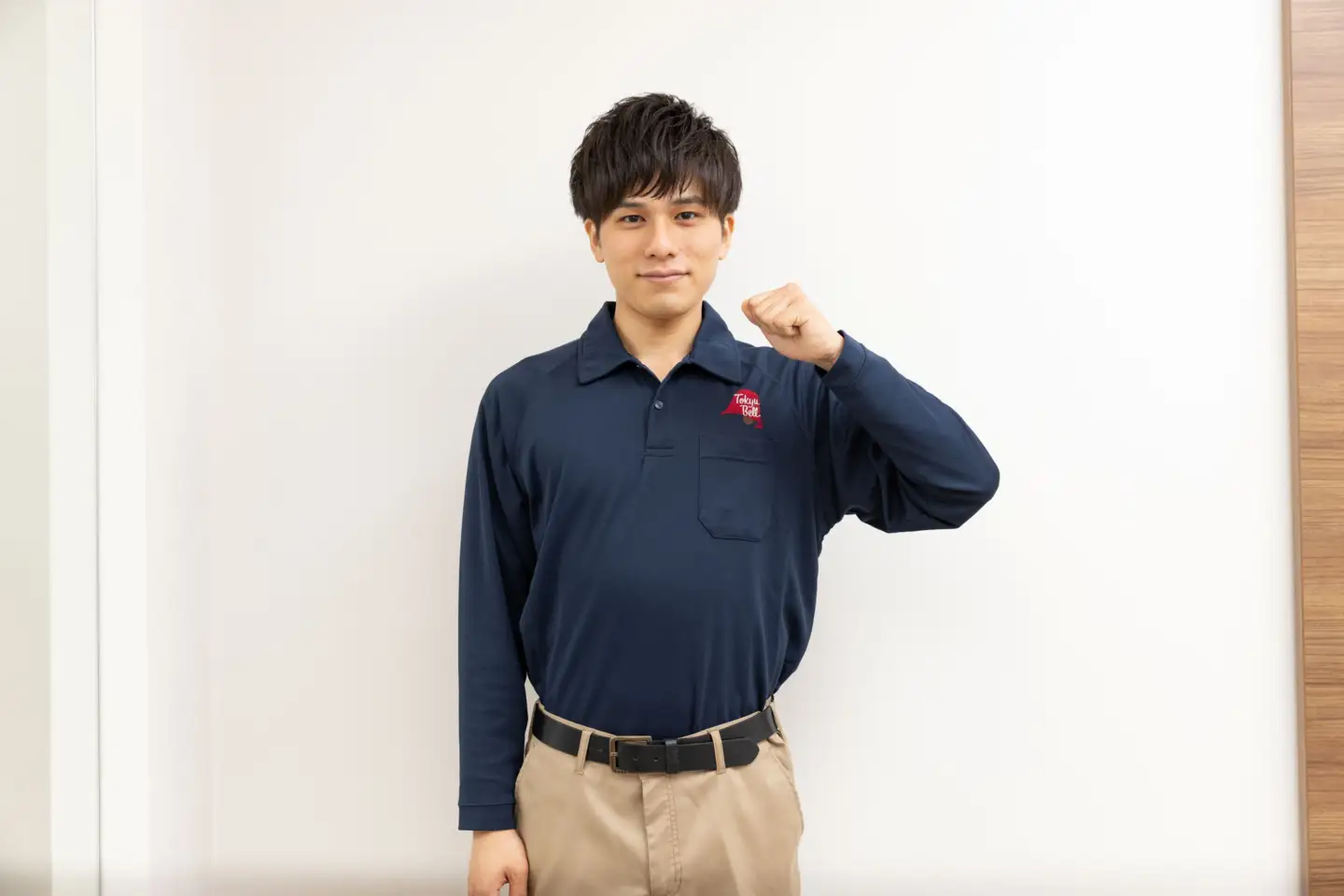 【世田谷区内サービス限定】水まわり4点ハウスクリーニング [キッチン・レンジフード・浴室・洗面台]清掃 掃除 台所 浴槽 洗面所 水回り 家事代行_0083-001-se7