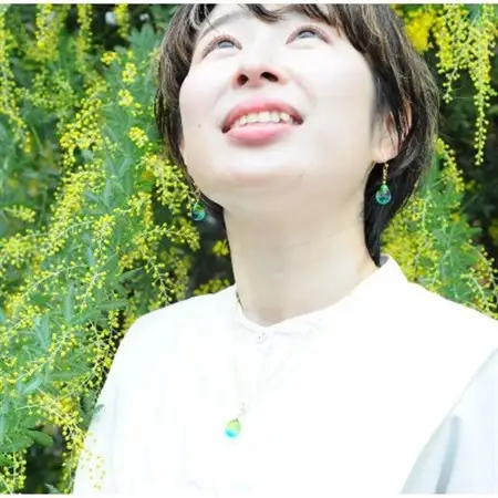 【Soukore】ガラスアクセサリー・菜の花と空・ピアス【1626478】