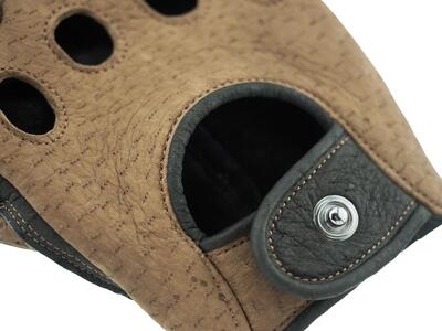 【Lサイズ】ペッカリードライビンググローブ（カラー：ライトブラウン×ブラック）