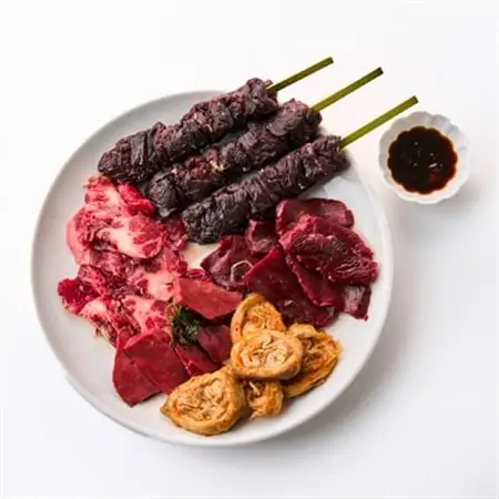 くじら焼肉三昧セット(バーベキューセット590g+ハラミ肉150g)【配送不可地域：離島】【1512642】