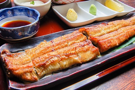 70 うなぎ屋　たむろ　お食事券