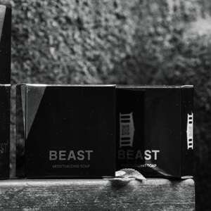 BEAST モイスチャライジングソープ
