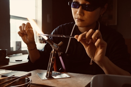 《アイシクル》サージカルステンレス フープスタッドピアス【 神奈川県 大磯町 レディースジュエリー ファッション小物 誕生日 お祝い ギフト 贈り物 ファッション 】