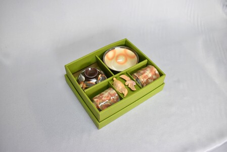 萩焼 福の器揃い(ご飯茶碗・湯呑・鶴亀箸置きセット)